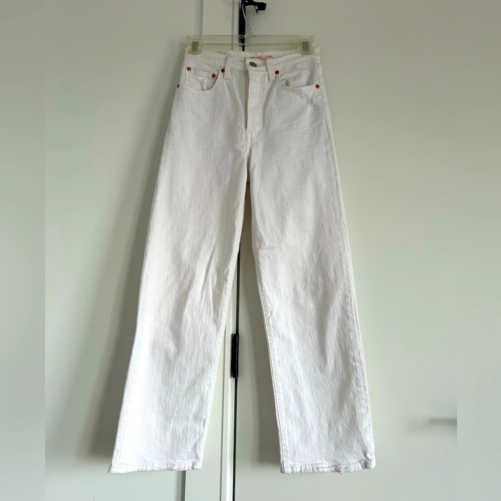 Levi’s White Straight Jeans